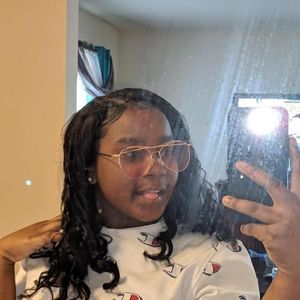 Meet your Posher, Jada